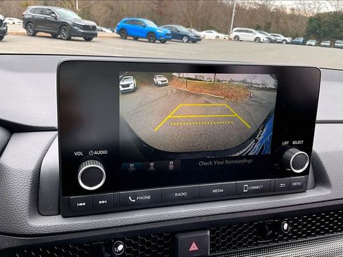 Used 2024 Honda CR-V LX image 13