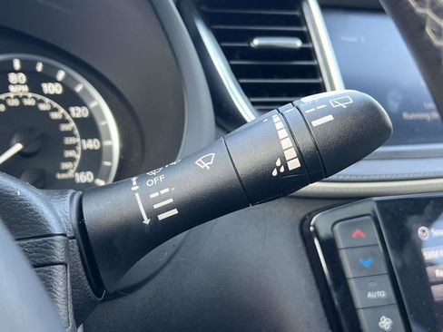 Used 2023 INFINITI QX55 Luxe w/ Cargo Package image 26