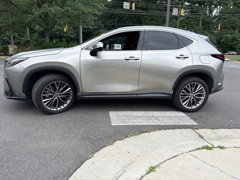 Used 2022 Lexus NX 350 AWD image 4