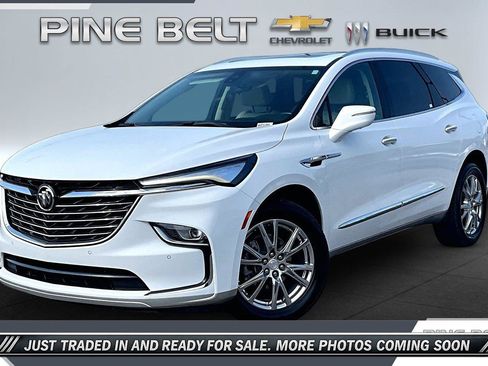 Used 2022 Buick Enclave Premium w/ Experience Buick Package FWD image 10