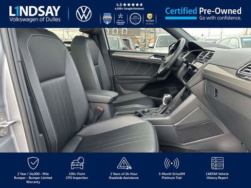 Certified 2022 Volkswagen Tiguan SE R-Line image 12