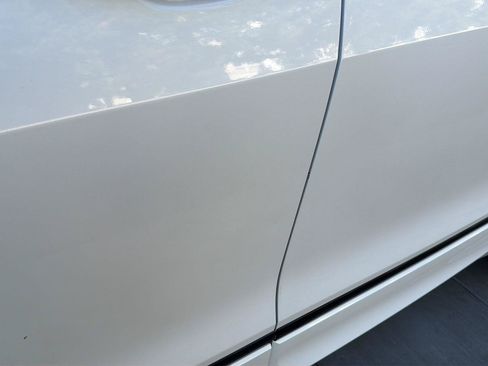 Certified 2023 Volkswagen Tiguan SE R-Line FWD image 14