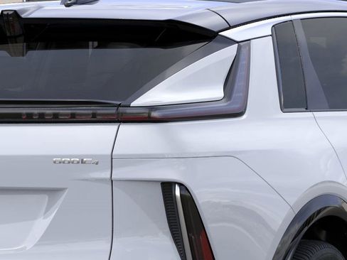 New 2026 Cadillac Lyriq Luxury image 11