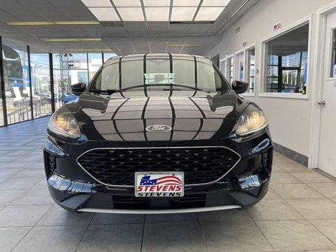 Used 2020 Ford Escape SE AWD/4WD image 2
