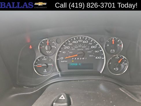 Used 2015 GMC Savana 2500 RWD image 11