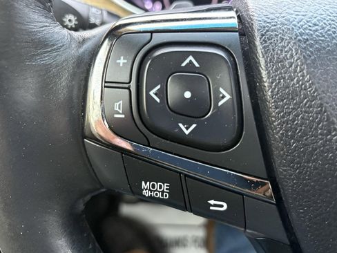 Used 2014 Toyota Avalon XLE image 27