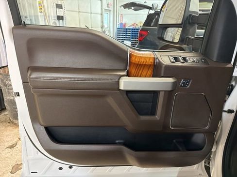 Used 2020 Ford F250 King Ranch w/ King Ranch Ultimate Package image 17