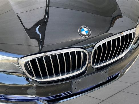 Used 2016 BMW 740i RWD image 30