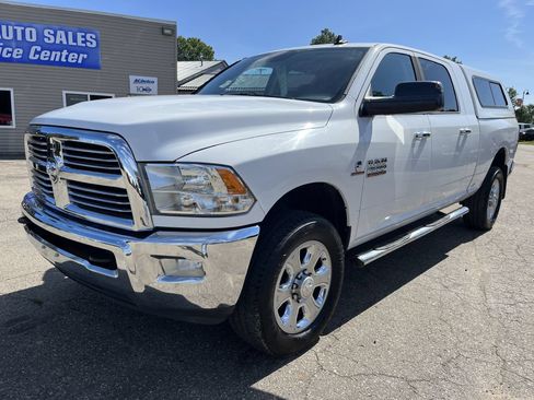 Used 2014 RAM 2500 Big Horn AWD/4WD image 2