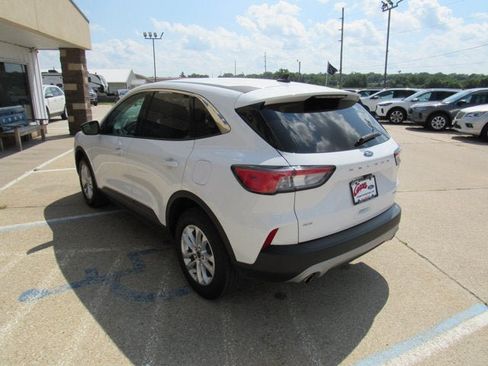 Used 2022 Ford Escape SE w/ Convenience Package AWD/4WD image 7