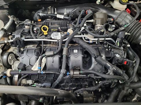 Used 2022 Lincoln Corsair AWD w/ Equipment Group 101A image 30