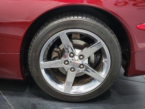Used 2003 Chevrolet Corvette Convertible w/ Preferred Equipment Group1 RWD image 21