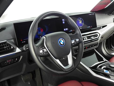 Certified 2023 BMW i4 eDrive35 w/ Premium Package RWD image 31