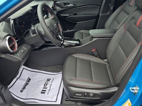 New 2026 Chevrolet Trax RS w/ Driver Confidence Package image 10