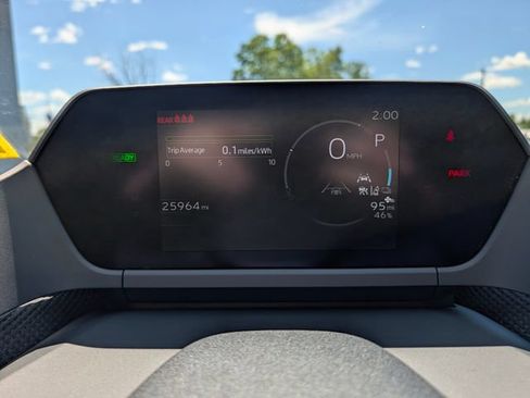 Used 2023 Subaru Solterra AWD image 23