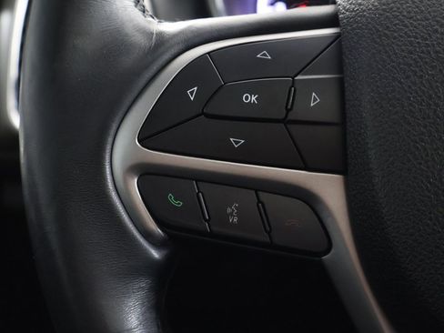 Used 2018 Jeep Grand Cherokee Altitude image 36