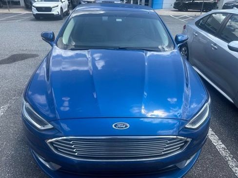 Used 2017 Ford Fusion SE FWD image 13
