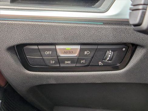 Used 2023 BMW 330e xDrive w/ Premium Package image 30