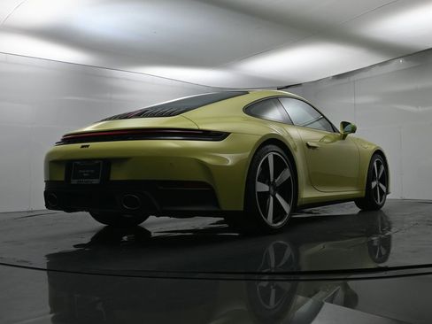 Used 2025 Porsche 911 Carrera image 48