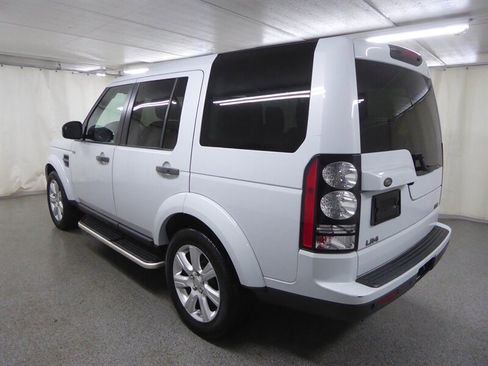 Used 2015 Land Rover LR4 HSE image 4