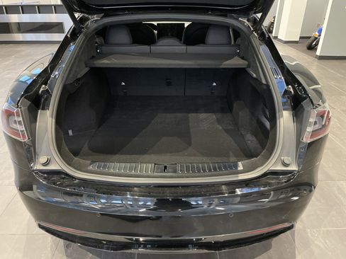 Used 2022 Tesla Model S image 35