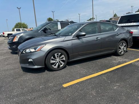 Used 2019 Nissan Altima 2.5 S FWD image 7