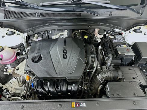 Used 2023 Hyundai Santa Fe SEL image 34