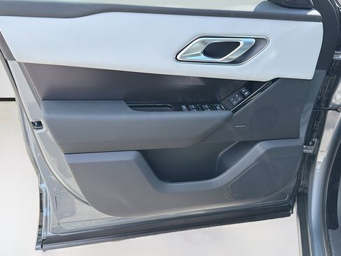 New 2026 Land Rover Range Rover Velar Dynamic SE AWD/4WD image 21