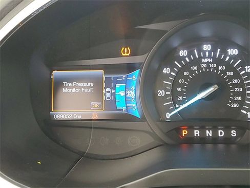 Used 2015 Ford Edge Titanium w/ Equipment Group 302A image 26