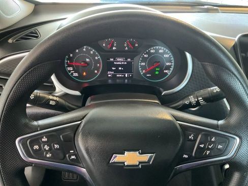 Used 2024 Chevrolet Malibu LT image 6