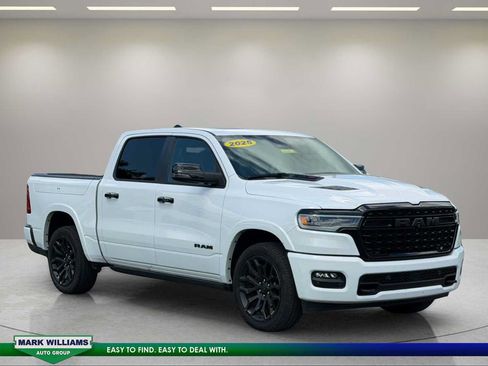 Used 2025 RAM 1500 Limited AWD/4WD image 2