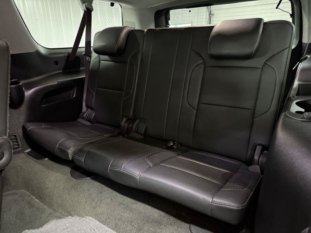 Used 2017 Chevrolet Suburban Premier AWD/4WD image 35