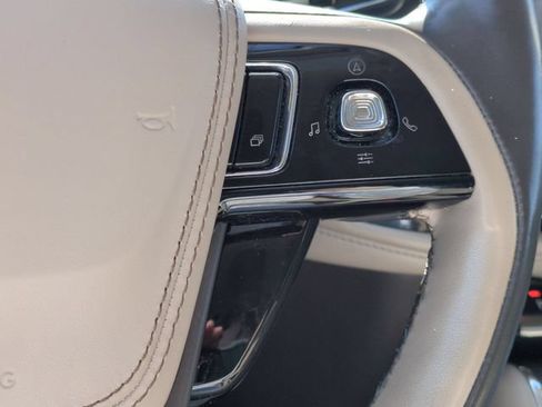 Used 2020 Lincoln Aviator Reserve w/ Equipment Group 201A AWD/4WD image 18