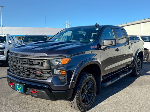 Certified 2022 Chevrolet Silverado 1500 Custom Trail Boss image 3