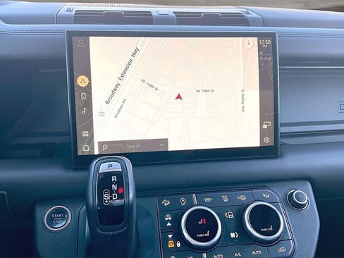 Used 2022 Land Rover Defender 110 X image 6