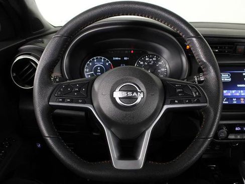 Certified 2023 Nissan Kicks SR w/ Interior Electronics Package FWD image 10