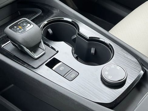 New 2026 Nissan Rogue SV image 28