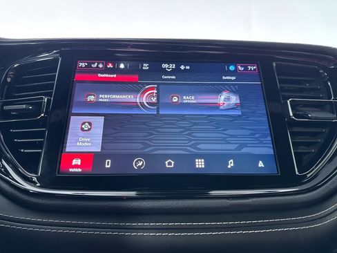 Used 2021 Dodge Durango SRT w/ Technology Group image 17