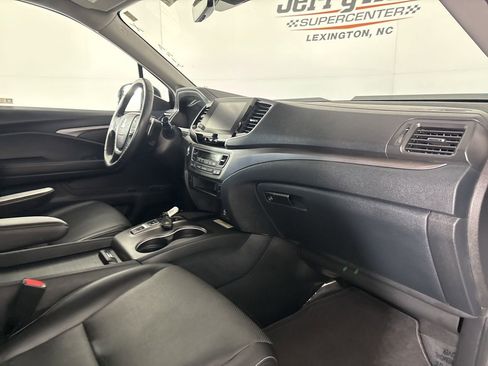 Used 2023 Honda Ridgeline RTL-E image 31