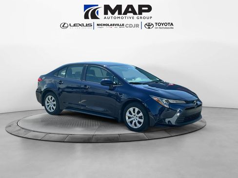 Used 2024 Toyota Corolla LE image 7