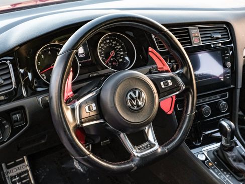 Used 2018 Volkswagen GTI SE w/ SE Leather Package image 14