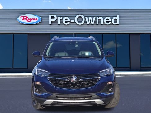 Used 2023 Buick Encore GX Essence w/ Advanced Technology Package image 2