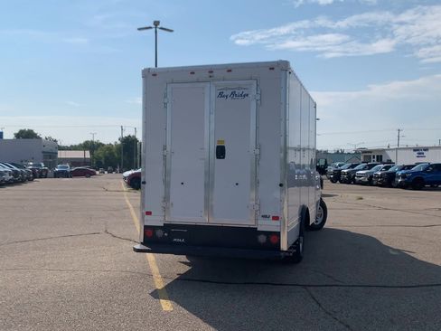 New 2025 GMC Savana 3500 w/ Power Convenience Package RWD image 31