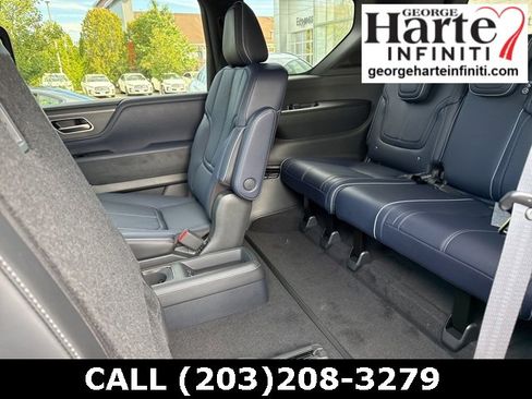New 2026 INFINITI QX80 4WD w/ Sport Exterior Package image 17