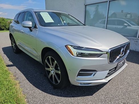 Used 2021 Volvo XC60 T5 Inscription w/ Advanced Package AWD/4WD image 4