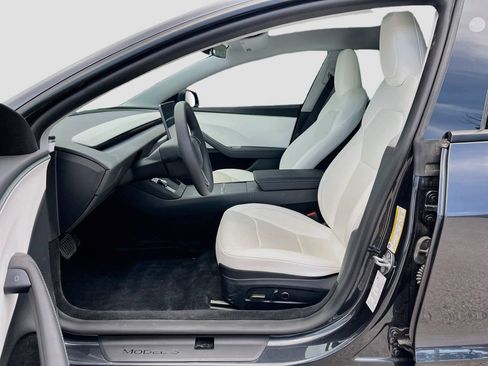 Used 2025 Tesla Model 3 Long Range RWD image 20