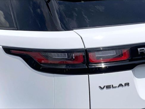 Used 2023 Land Rover Range Rover Velar R-Dynamic S AWD/4WD image 57