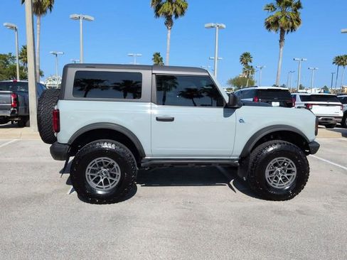 Certified 2022 Ford Bronco Black Diamond w/ Sasquatch Package image 3