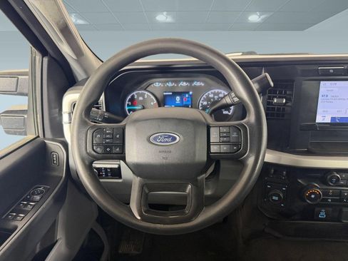 Used 2024 Ford F250 XLT AWD/4WD image 11