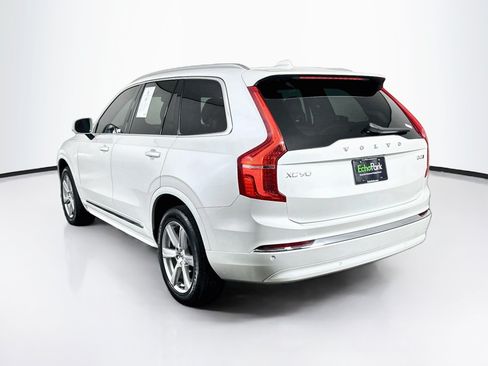 Used 2024 Volvo XC90 B5 Core AWD/4WD image 5